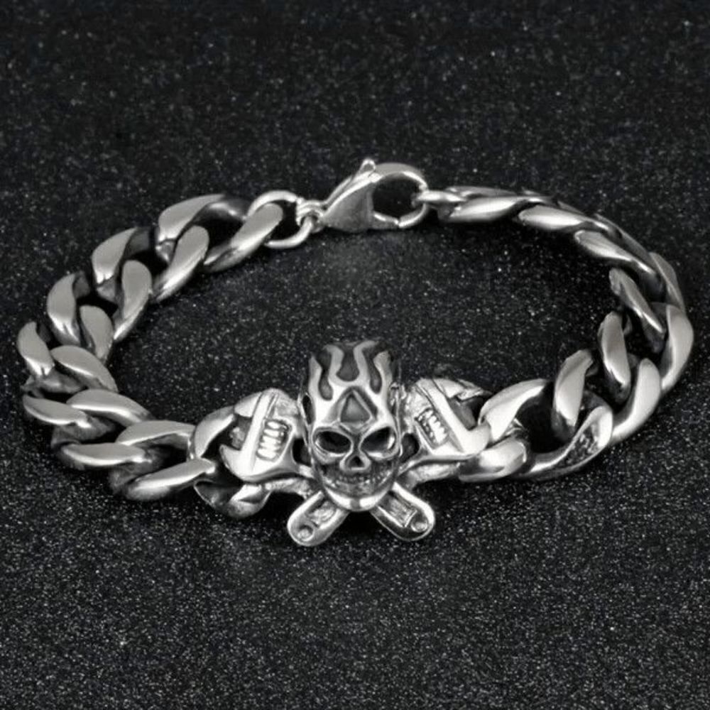 Minimalist Retro Gothic Stainless Steel Flamming Skull Bracelet